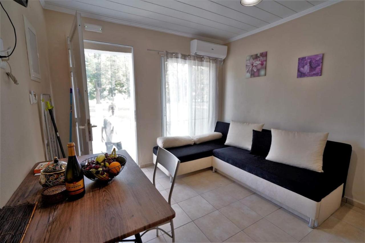 Villa Look To The Sea Nea Karvali Extérieur photo